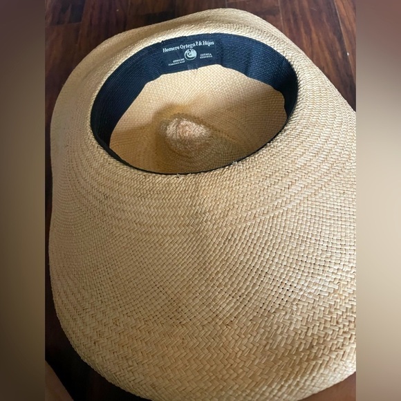 HOMERO ORTEGA P.& HIJOS  Genuine CUENCA PANAMA HAT - Picture 4 of 5